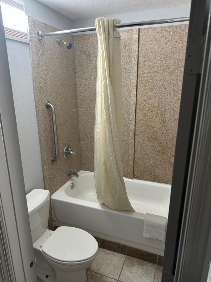 Budget Inn Express Columbia Bagian luar foto